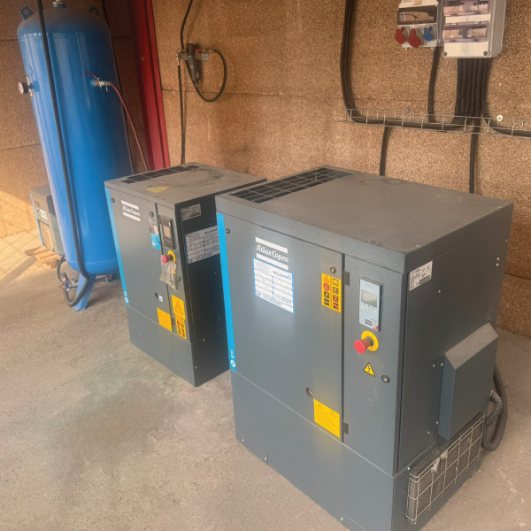 מדחס אוויר חברת עמק המעיינות